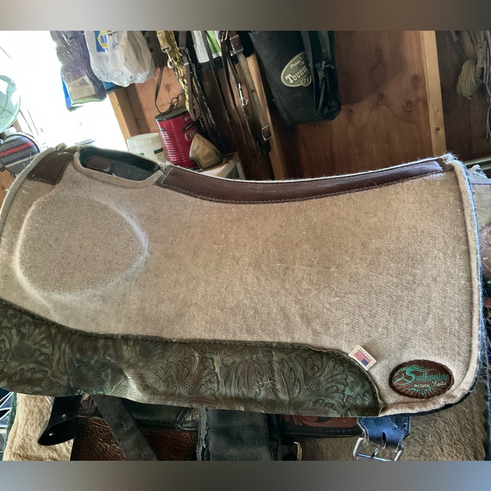 Southwestern Equine OrthoRide 30x30